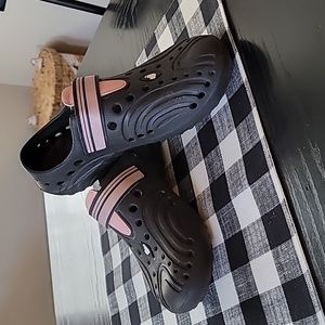 Womens Light Weight Hounds